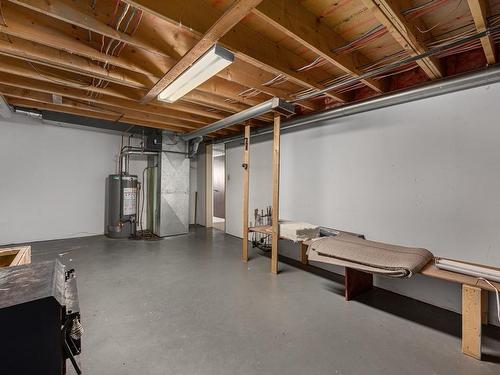 1208 Mesa Vista Drive, Ashcroft, BC - Indoor Photo Showing Basement