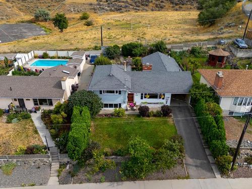 1039 Fraser Street, Kamloops, BC - Outdoor With In Ground Pool