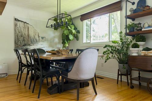 291 Appleby Road, Hamilton, ON - Indoor Photo Showing Dining Room