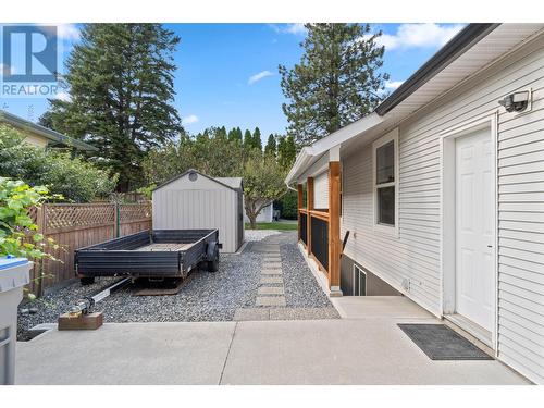 380 Melrose Place, Kamloops, BC - Outdoor With Exterior