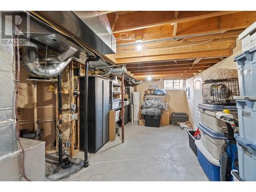 380 Melrose Place, Kamloops, BC - Indoor Photo Showing Basement