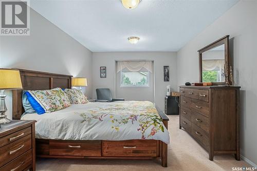 5 644 Heritage Lane, Saskatoon, SK - Indoor Photo Showing Bedroom