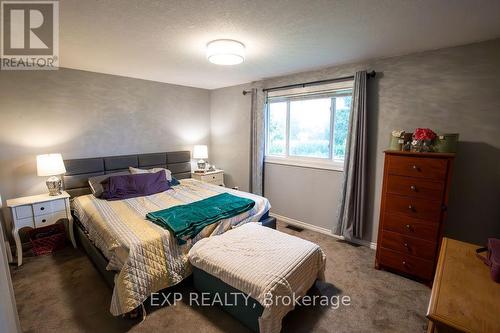 20932 Purple Hill Road, Thames Centre (Thorndale), ON - Indoor Photo Showing Bedroom