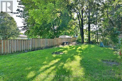 40 Young Street, Woodstock, ON - Outdoor