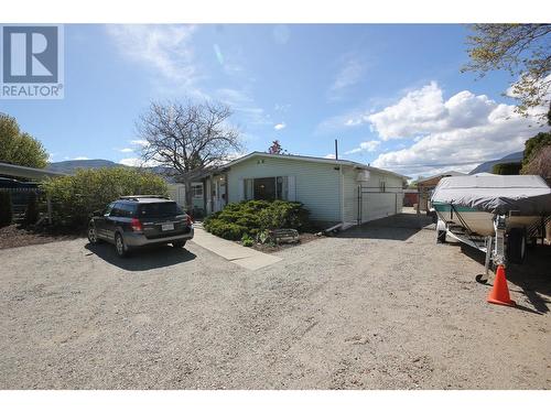 402 Conklin Avenue, Penticton, BC - Outdoor