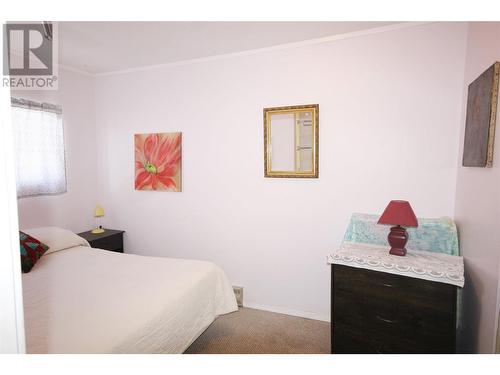 402 Conklin Avenue, Penticton, BC - Indoor Photo Showing Bedroom