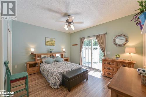 4 Beechwood Crescent, Oro-Medonte, ON - Indoor Photo Showing Bedroom