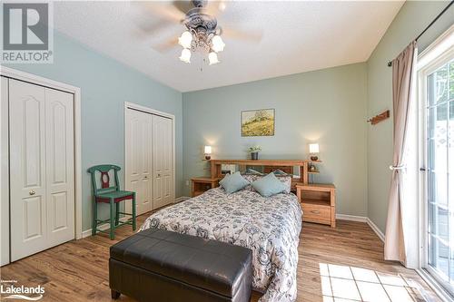 4 Beechwood Crescent, Oro-Medonte, ON - Indoor Photo Showing Bedroom