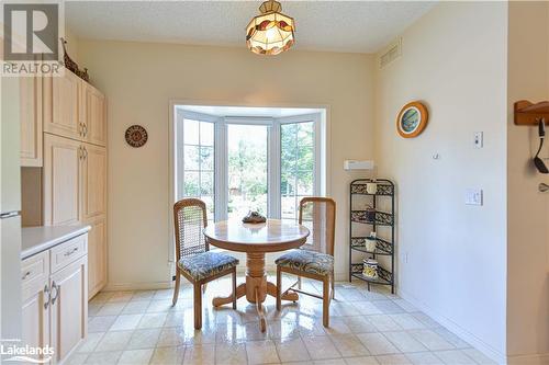 4 Beechwood Crescent, Oro-Medonte, ON - Indoor Photo Showing Dining Room