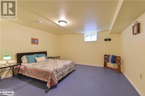 4 Beechwood Crescent, Oro-Medonte, ON - Indoor Photo Showing Bedroom