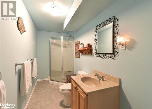 4 Beechwood Crescent, Oro-Medonte, ON - Indoor Photo Showing Bathroom