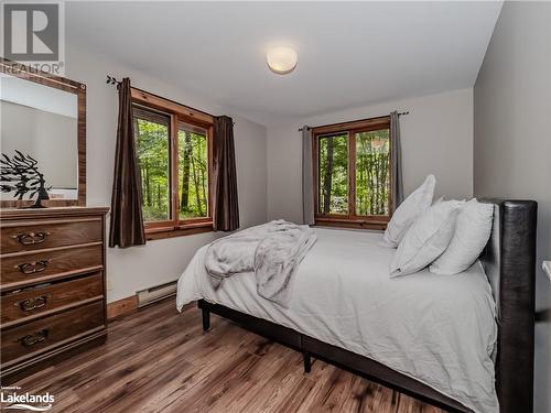 1071 Sunny Lake Road Unit# Unit 1, Gravenhurst, ON - Indoor Photo Showing Bedroom