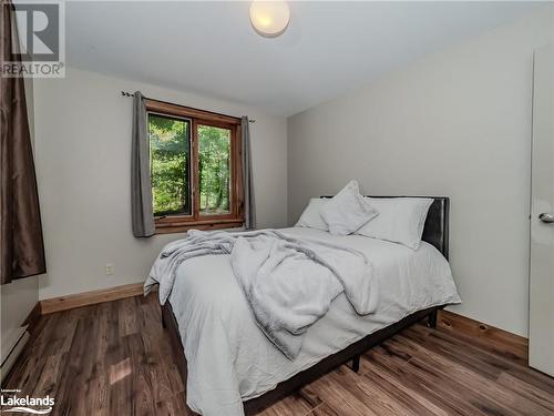 1071 Sunny Lake Road Unit# Unit 1, Gravenhurst, ON - Indoor Photo Showing Bedroom