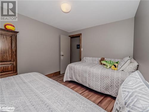 1071 Sunny Lake Road Unit# Unit 1, Gravenhurst, ON - Indoor Photo Showing Bedroom