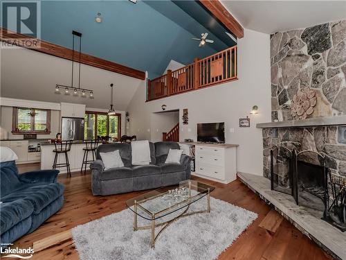 1071 Sunny Lake Road Unit# Unit 1, Gravenhurst, ON - Indoor Photo Showing Living Room With Fireplace