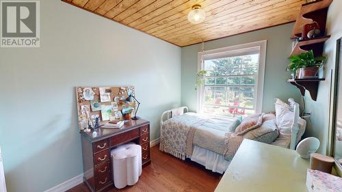 8061 265 Road, Fort St. John, BC - Indoor Photo Showing Bedroom