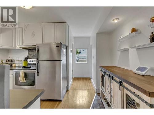 1643 8Th Avenue, Prince George, BC - Indoor Photo Showing Kitchen