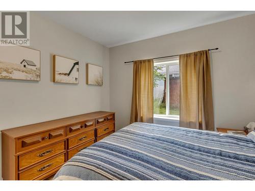 1643 8Th Avenue, Prince George, BC - Indoor Photo Showing Bedroom