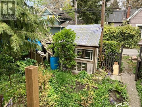 133 W 12Th Avenue, Vancouver, BC - Outdoor