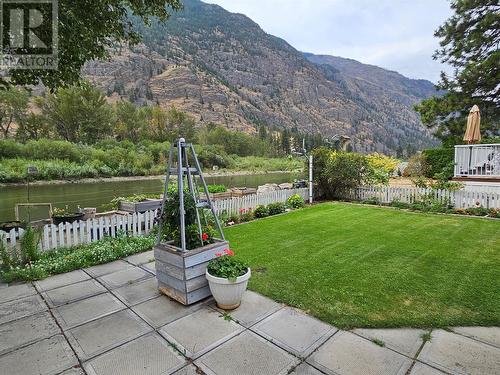 3455 Highway 3 Unit# 11, Keremeos, BC 