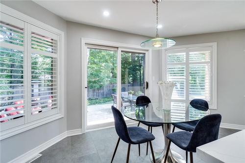 463 Wicklow Road, Burlington, ON - Indoor Photo Showing Dining Room