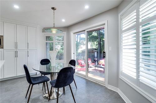 463 Wicklow Road, Burlington, ON - Indoor Photo Showing Dining Room