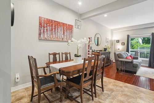 218 Plains Road E|Unit #16, Burlington, ON - Indoor Photo Showing Dining Room