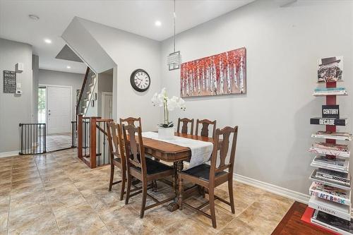 218 Plains Road E|Unit #16, Burlington, ON - Indoor Photo Showing Dining Room