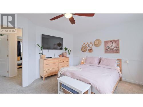 1875 Aitkins Court, Kelowna, BC - Indoor Photo Showing Bedroom