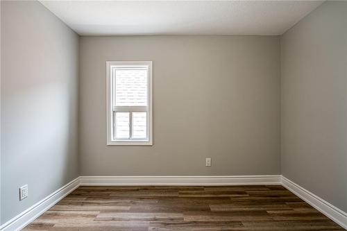 26 Cambridge Avenue, Hamilton, ON - Indoor Photo Showing Other Room