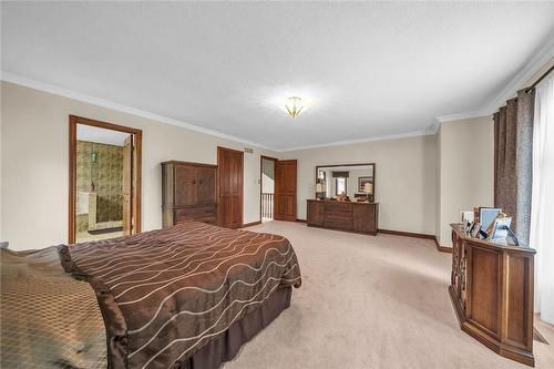 3 Shoreline Crescent, Grimsby, ON - Indoor Photo Showing Bedroom