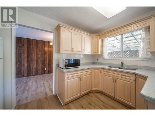 6477 Southwind Road, Vernon, BC - Indoor Photo Showing Kitchen With Double Sink