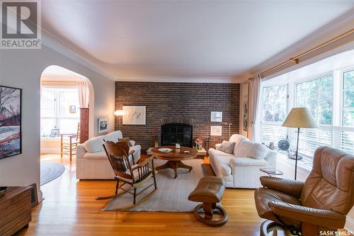 3005 Angus Street, Regina, SK - Indoor Photo Showing Living Room