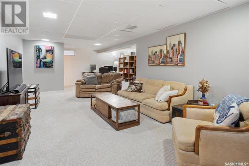 2722 Jarvis Drive, Saskatoon, SK - Indoor Photo Showing Living Room