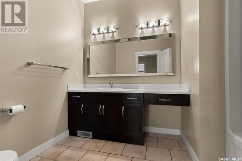 15 Stardust Bay, White City, SK - Indoor Photo Showing Bathroom