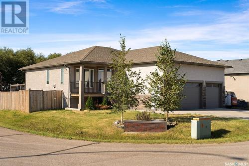 15 Stardust Bay, White City, SK - Outdoor