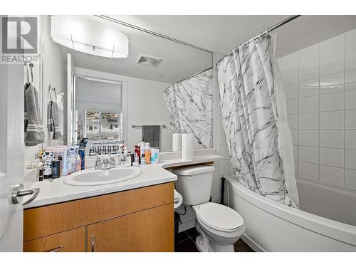 571 Yates Road Unit# 107, Kelowna, BC - Indoor Photo Showing Bathroom