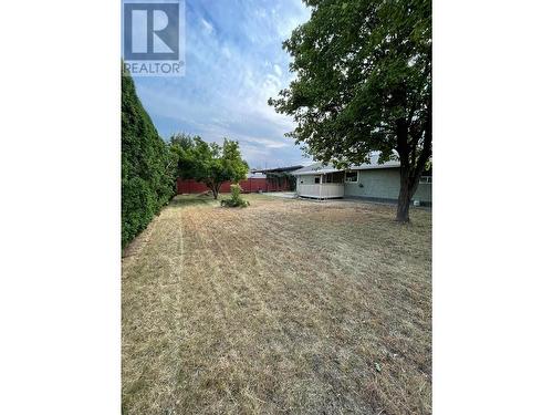 2429 Ethel Street, Kelowna, BC - Outdoor