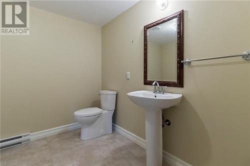 150 Saffron, Irishtown, NB - Indoor Photo Showing Bathroom