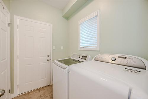 37 Moonbeam Drive, Hamilton, ON - Indoor Photo Showing Laundry Room