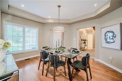 37 Moonbeam Drive, Hamilton, ON - Indoor Photo Showing Dining Room