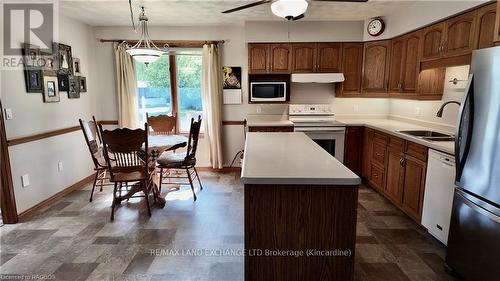 95 Dunedin Drive, Huron East (Brussels), ON - Indoor Photo Showing Kitchen With Double Sink