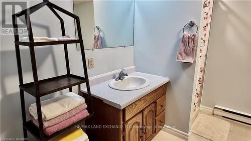 95 Dunedin Drive, Huron East (Brussels), ON - Indoor Photo Showing Bathroom