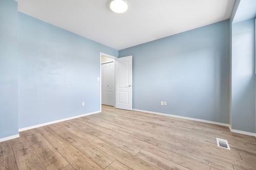 6-1120 Guisachan Road, Kelowna, BC - Indoor Photo Showing Other Room