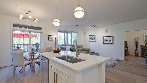 2102-4042 Pritchard Drive, West Kelowna, BC - Indoor Photo Showing Kitchen With Double Sink