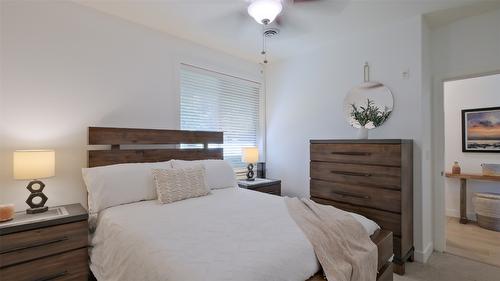 2102-4042 Pritchard Drive, West Kelowna, BC - Indoor Photo Showing Bedroom