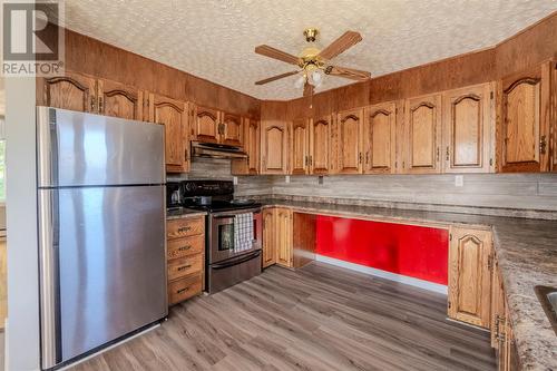 20 Eastmeadows Avenue, St. John'S, NL - Indoor Photo Showing Kitchen