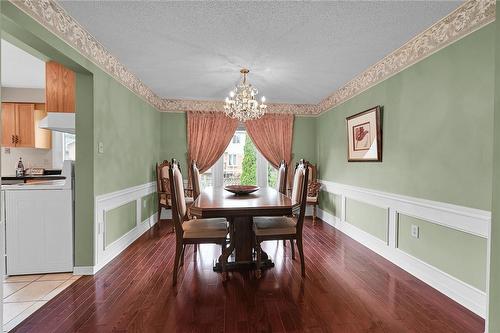 736 Templemead Drive, Hamilton, ON - Indoor Photo Showing Dining Room