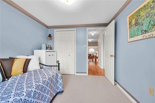 736 Templemead Drive, Hamilton, ON - Indoor Photo Showing Bedroom