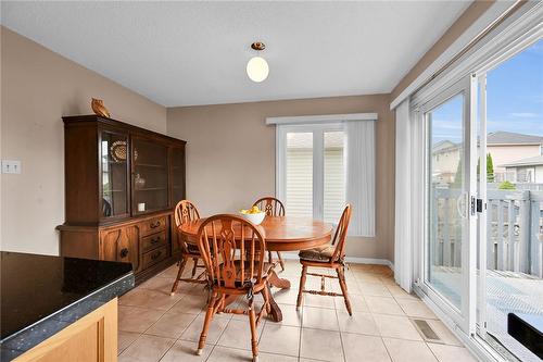 736 Templemead Drive, Hamilton, ON - Indoor Photo Showing Dining Room